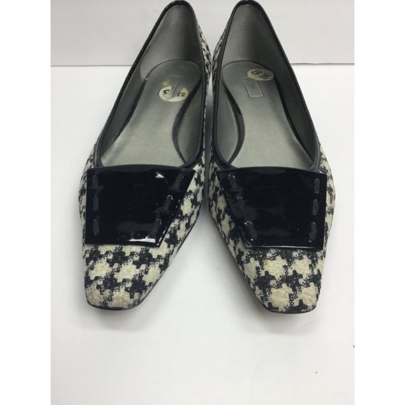 Anne Klein- "Malinddy", Houndstooth , Almond Toe Pumps, size 8.5 - Picture 3 of 9